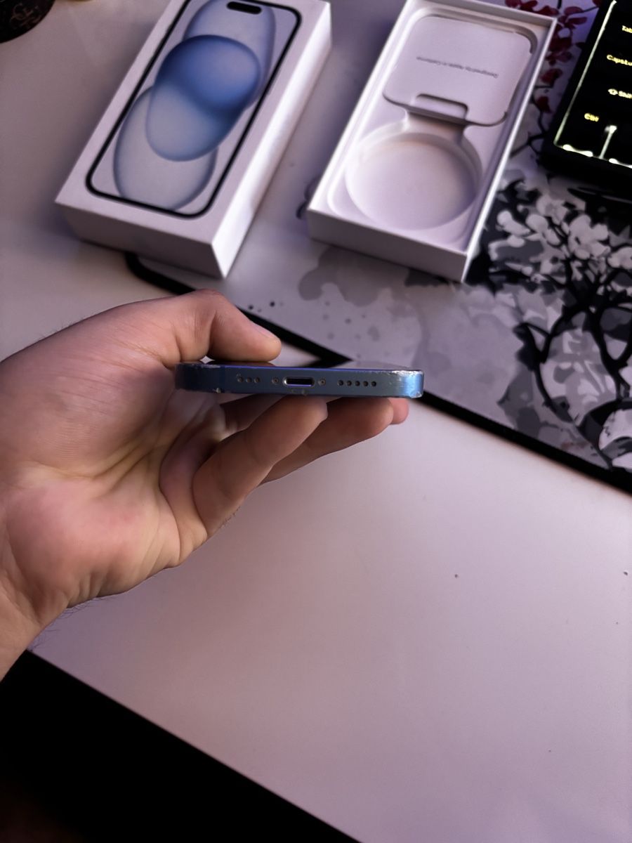 Apple Handys / Smartphones: Iphone 13 – Gebraucht aus Binz von myswiss 5