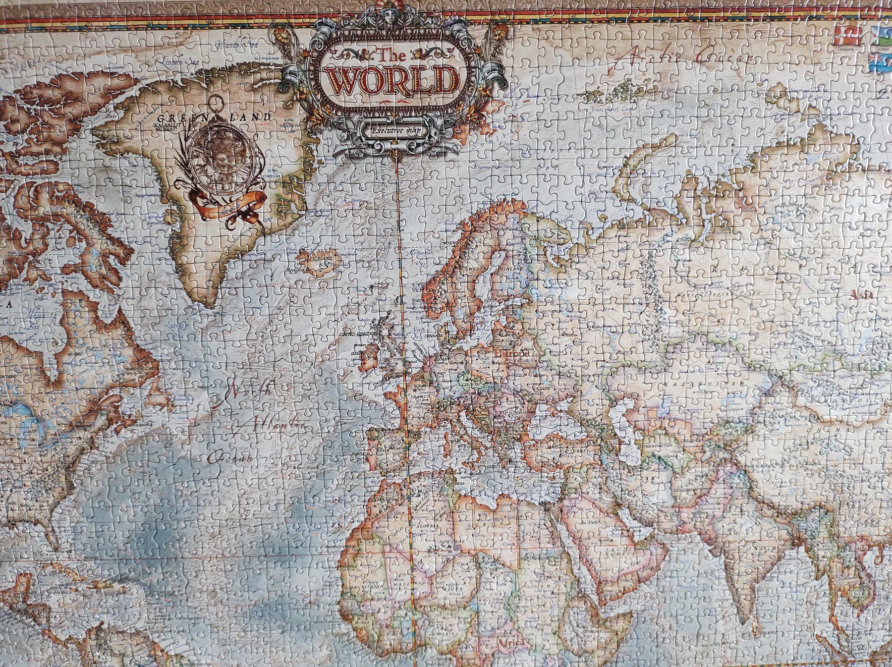 Educa Puzzle: Puzzle de carte du monde - décoration murale – Usato da Neuchâtel venduto da KCN 1