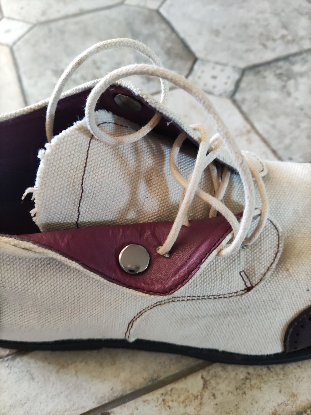 Scarpe da uomo: Eyecatcher Herrenschuh, gr. 43 – Usato da Arboldswil venduto da Ve1774 1