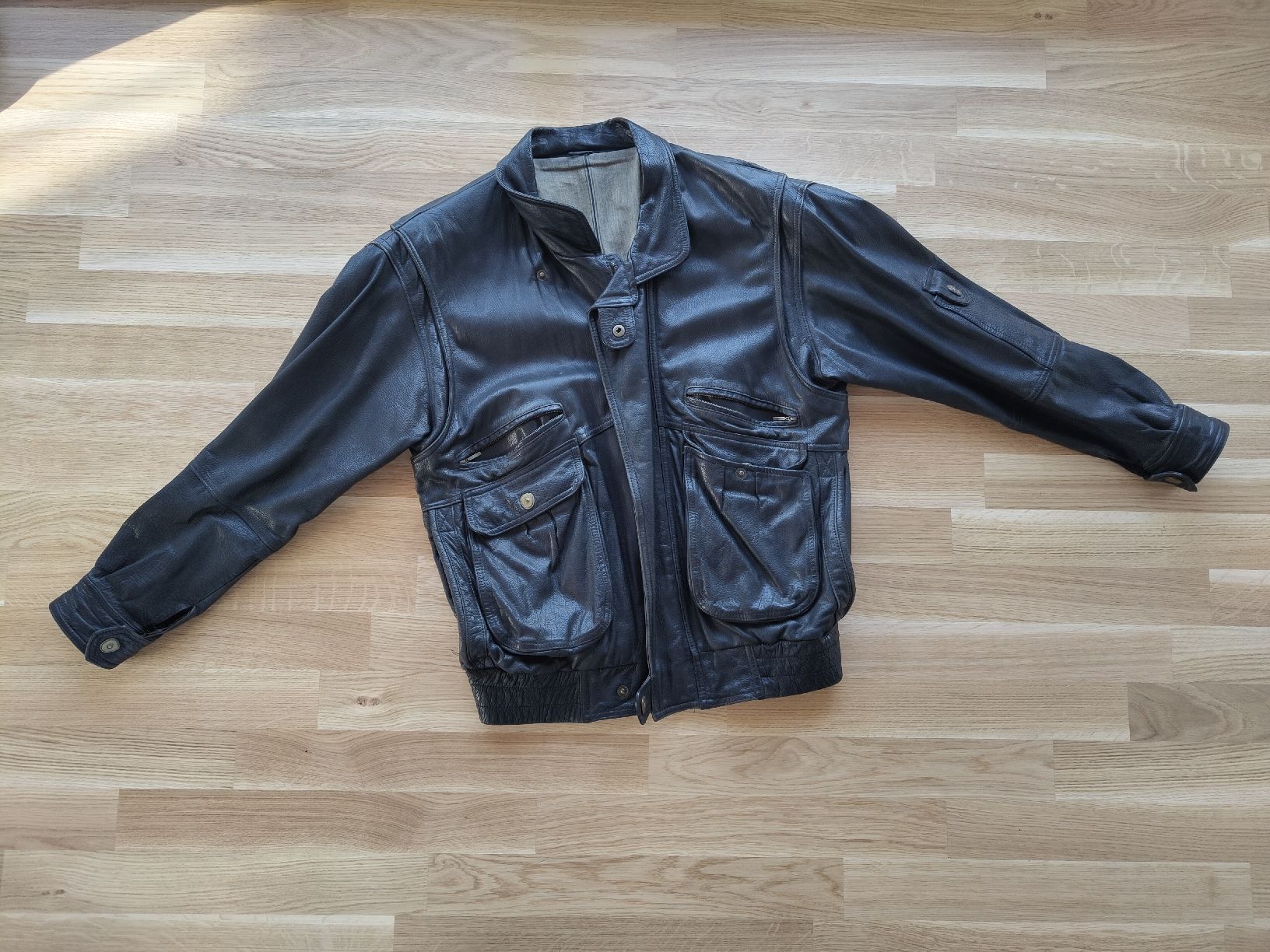 Giacche: Schwarze Lederjacke (Vintage) – Usato da Zürich venduto da Slevin2710 2