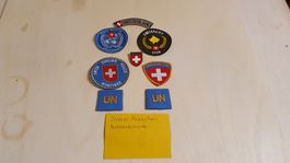Diverse Schweizer Militär Abzeichen von Auslandeinsätzen
