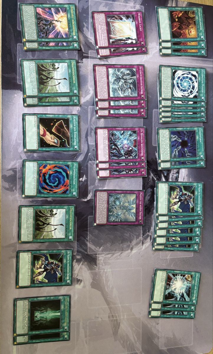 Cartoline: Yugioh diverse Blue-eyes Karten – Usato da Alterswil FR venduto da KaeserR 1