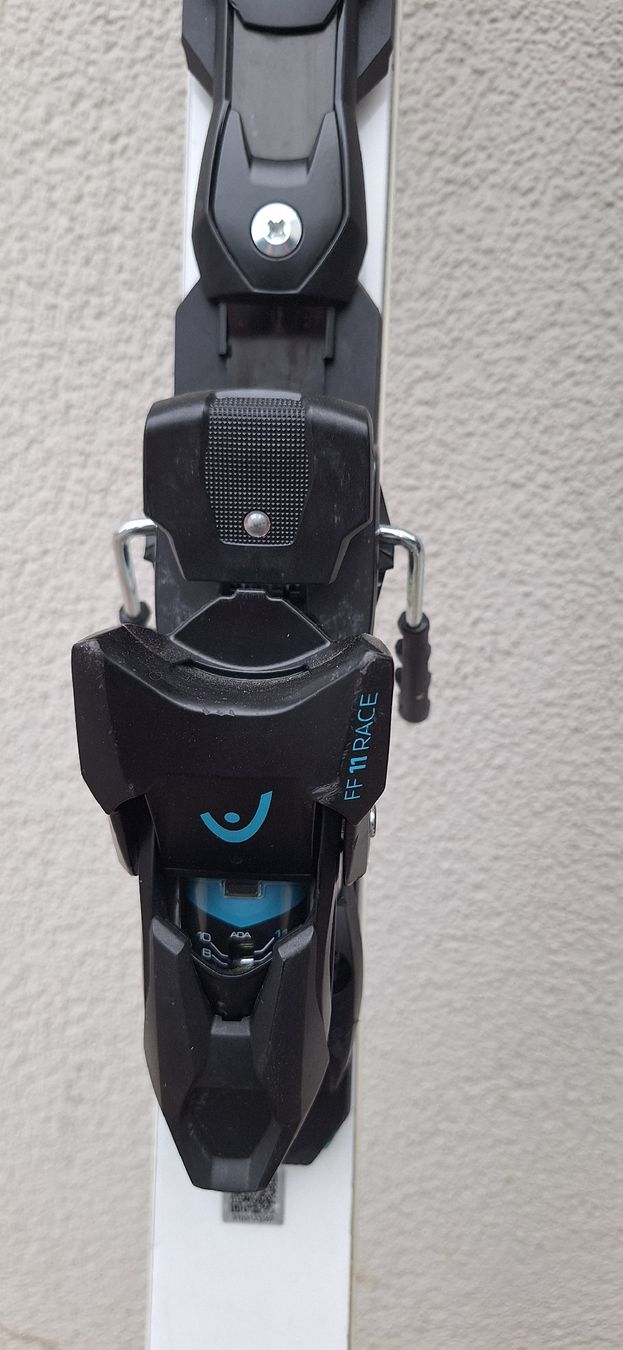 Head Skis: Head Worldcup Rebels Ski 164 cm mit Bindung gebraucht – Gebraucht aus Richterswil von C011 2