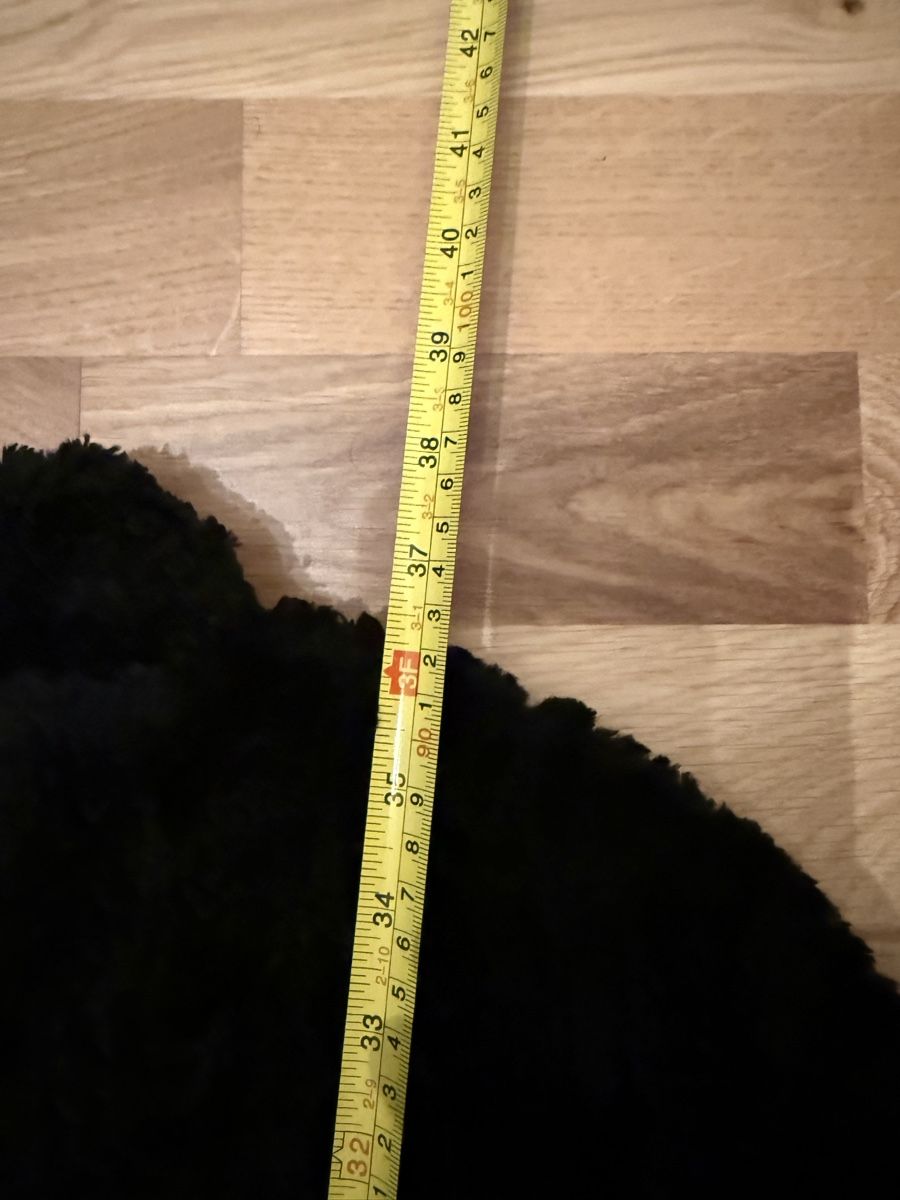 Cappotti: Schwarzes Fellmantel – Usato da Basel venduto da pet_y7pt 6
