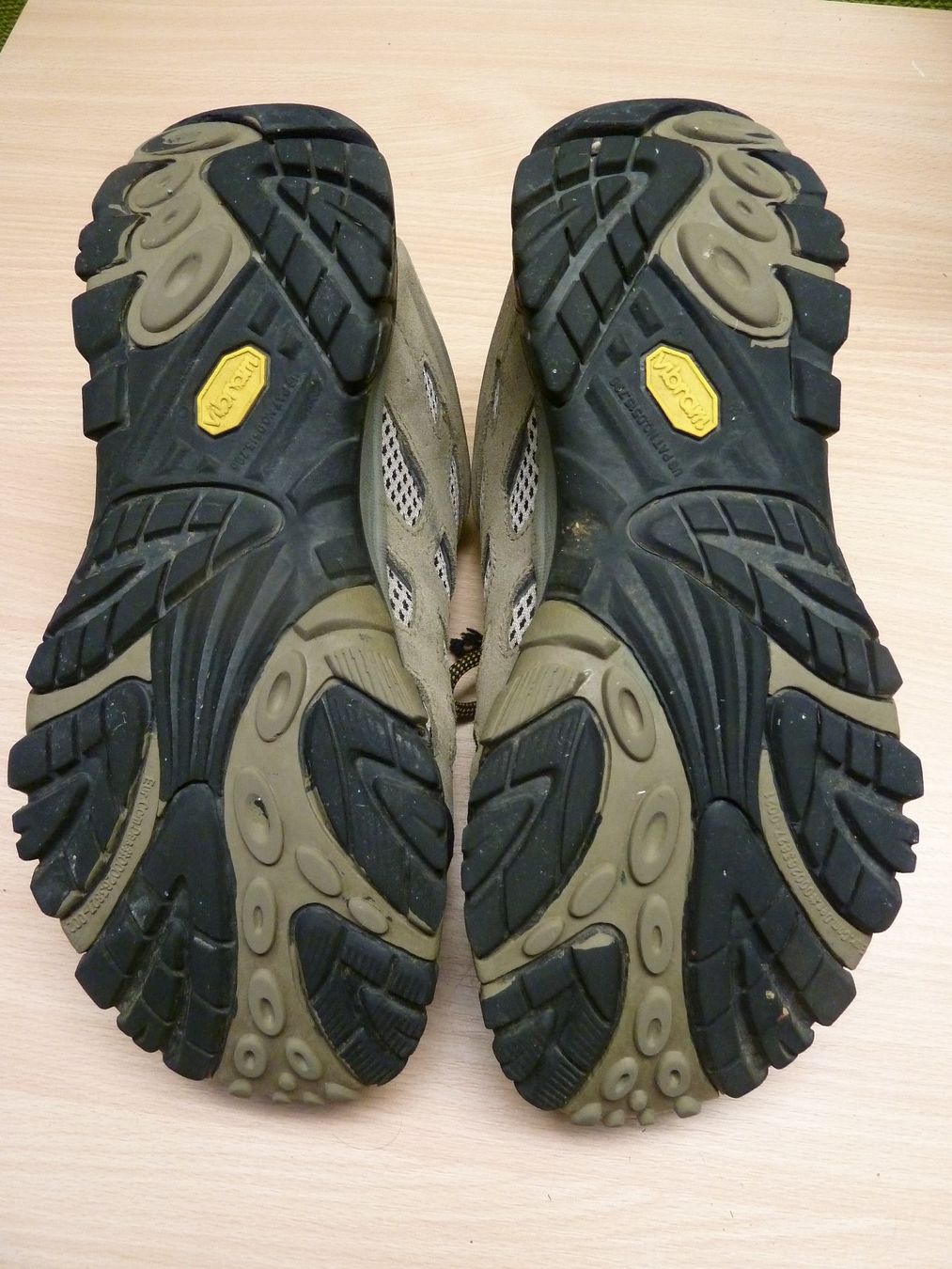 Merrell Herrenschuhe: Merrell Wanderschuhe Grösse 44 – Gebraucht aus Winznau von noYOno 1