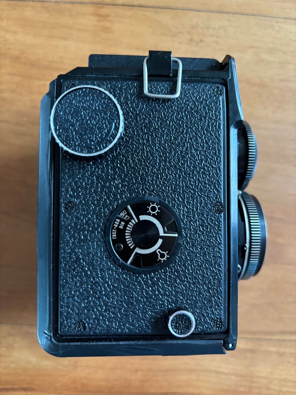 Lomo Fotocamera: Lomo Lubitel 166B 6x6 Mittelformat TLR – Usato da Bern venduto da benzofat 4
