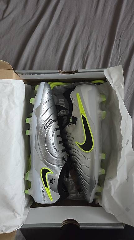Scarpe da uomo: Nike Tiempo 10 elite FG – Usato da Leuk Stadt venduto da itt_lz26