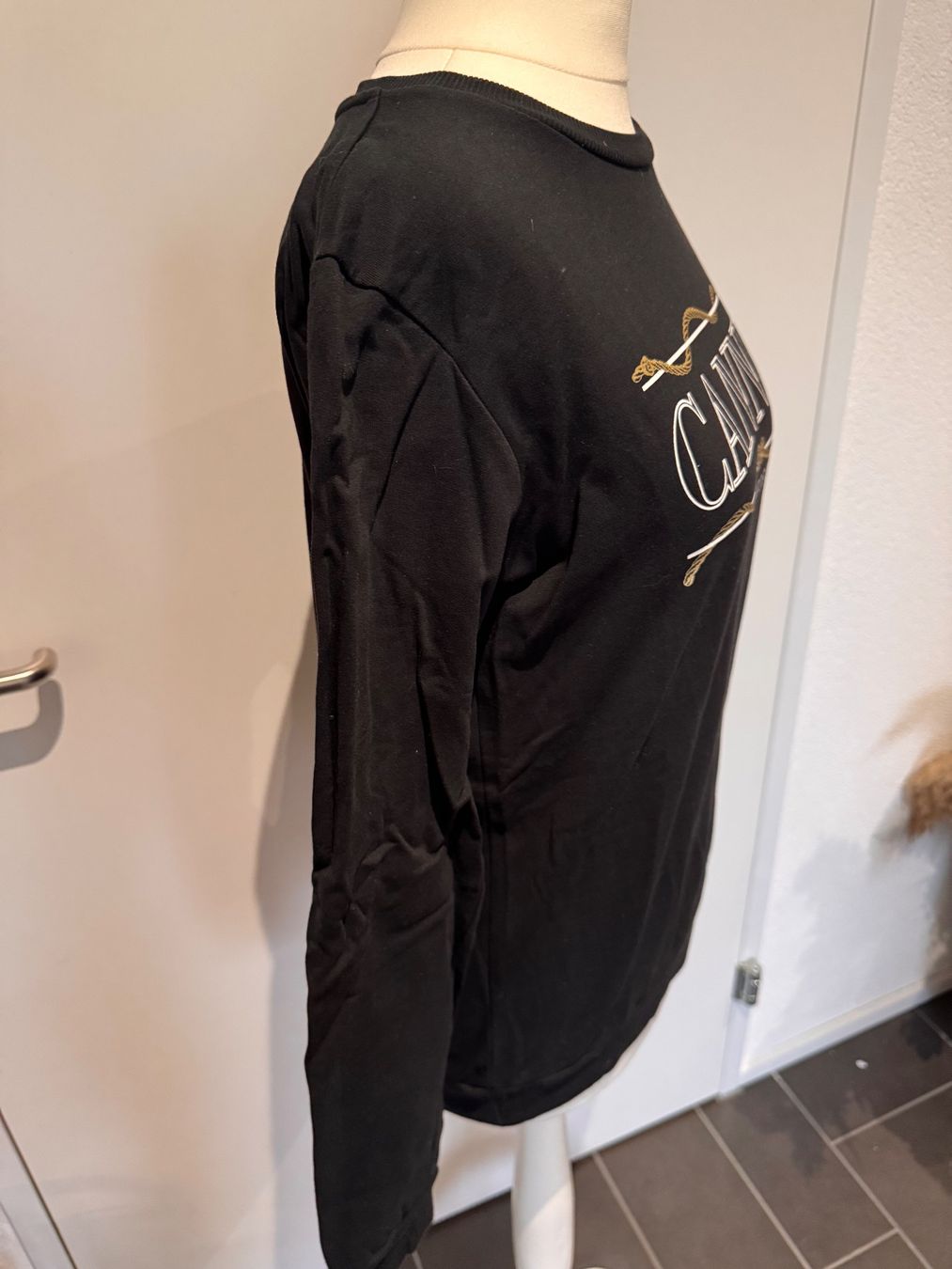 Dorothy Perkins Pulls & Sweat-shirts: Basic Pullover schwarz Dorothy Perkins Gr. 36 – D'occasion à Rothrist par Fondgruebe 3