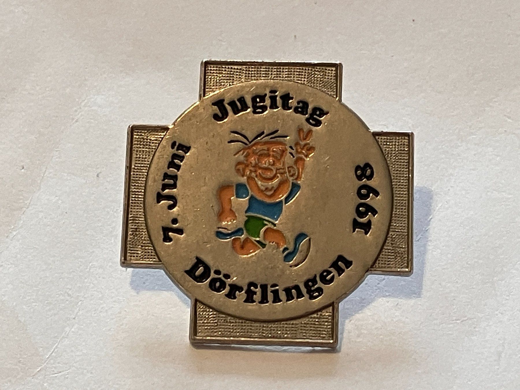 Placchette & Badge: 1 Pin Jugitag Dörflingen 1998 – Usato da Basel venduto da djwwpp