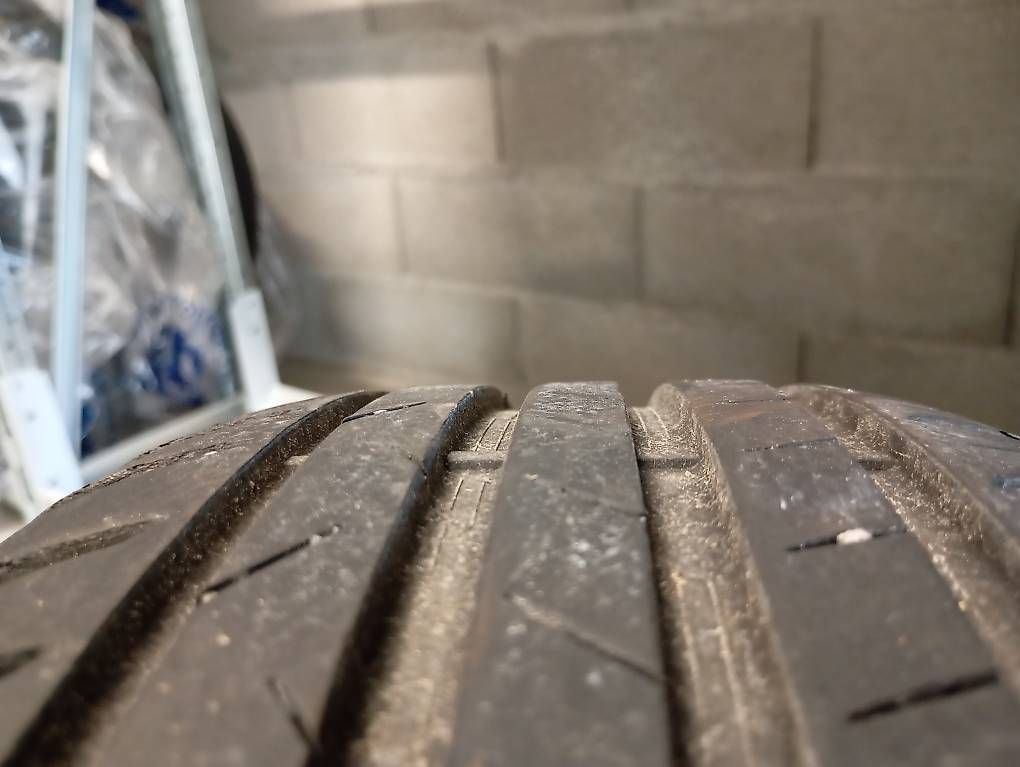 Pneumatici & Ruote complete: Pneu ête 185/55R15  vredestein – Usato da Chancy venduto da mandalaya 1