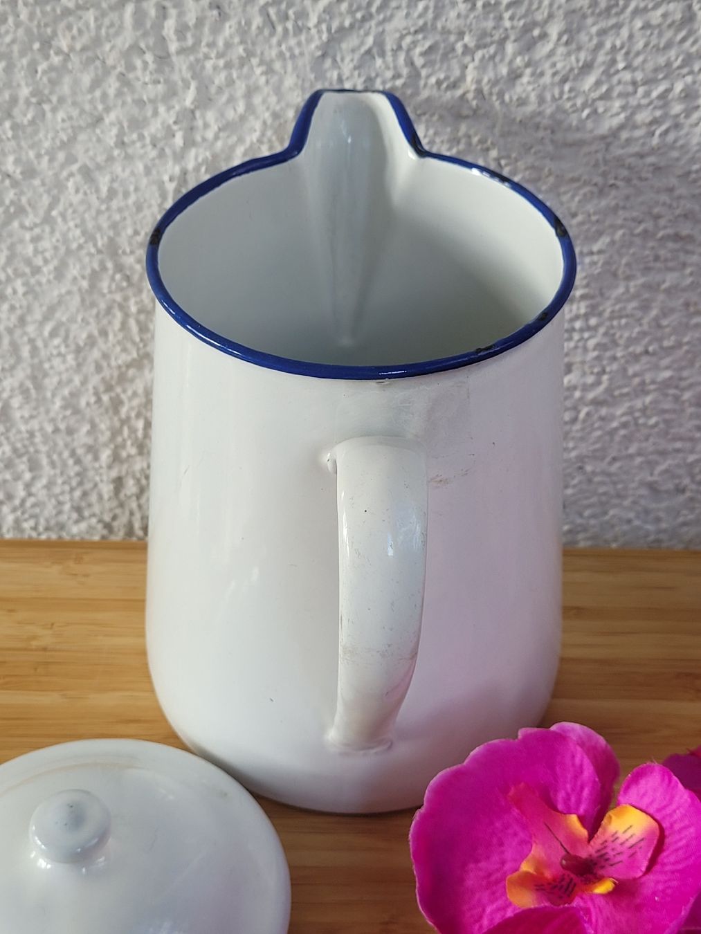 Toutes les décorations: Antiker Krug Emaille 2 Liter  – D'occasion à Buttikon SZ par Renco 4