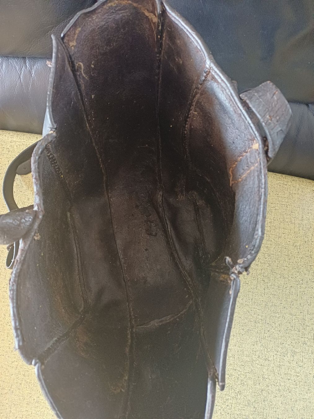 Borse: Antiker Pferdefuttersack aus Leder – Usato da Ebersecken venduto da Napf08 2