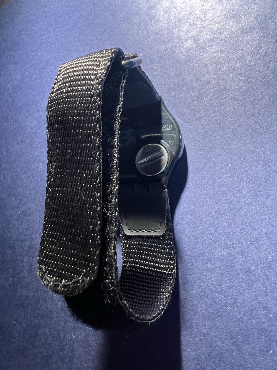 Swatch Montres: Swatch Dooble Loop – D'occasion à Laufen par groove60 3