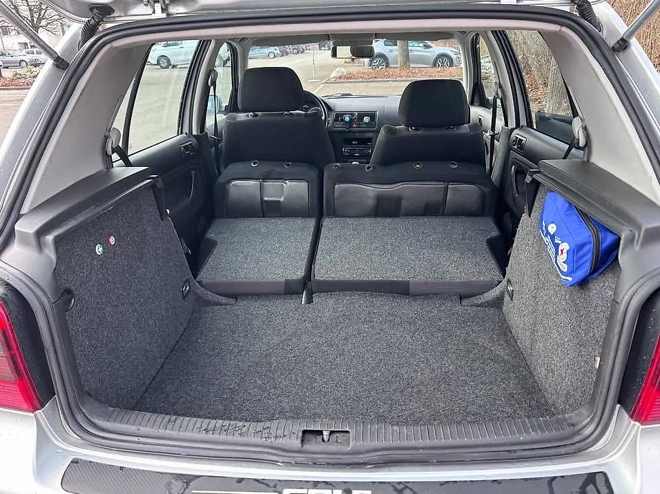 Automobili: 2002 Volkswagen golf – Usato da Langenthal venduto da floer27 2