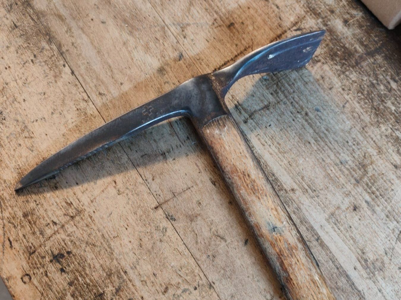 Attrezzatura da arrampicata: Eispickel  Ice Axe  Gletscherpickel  R. Eichenberger Armee – Usato da Goldswil b. Interlaken venduto da troedlermarkt-goldsw 1