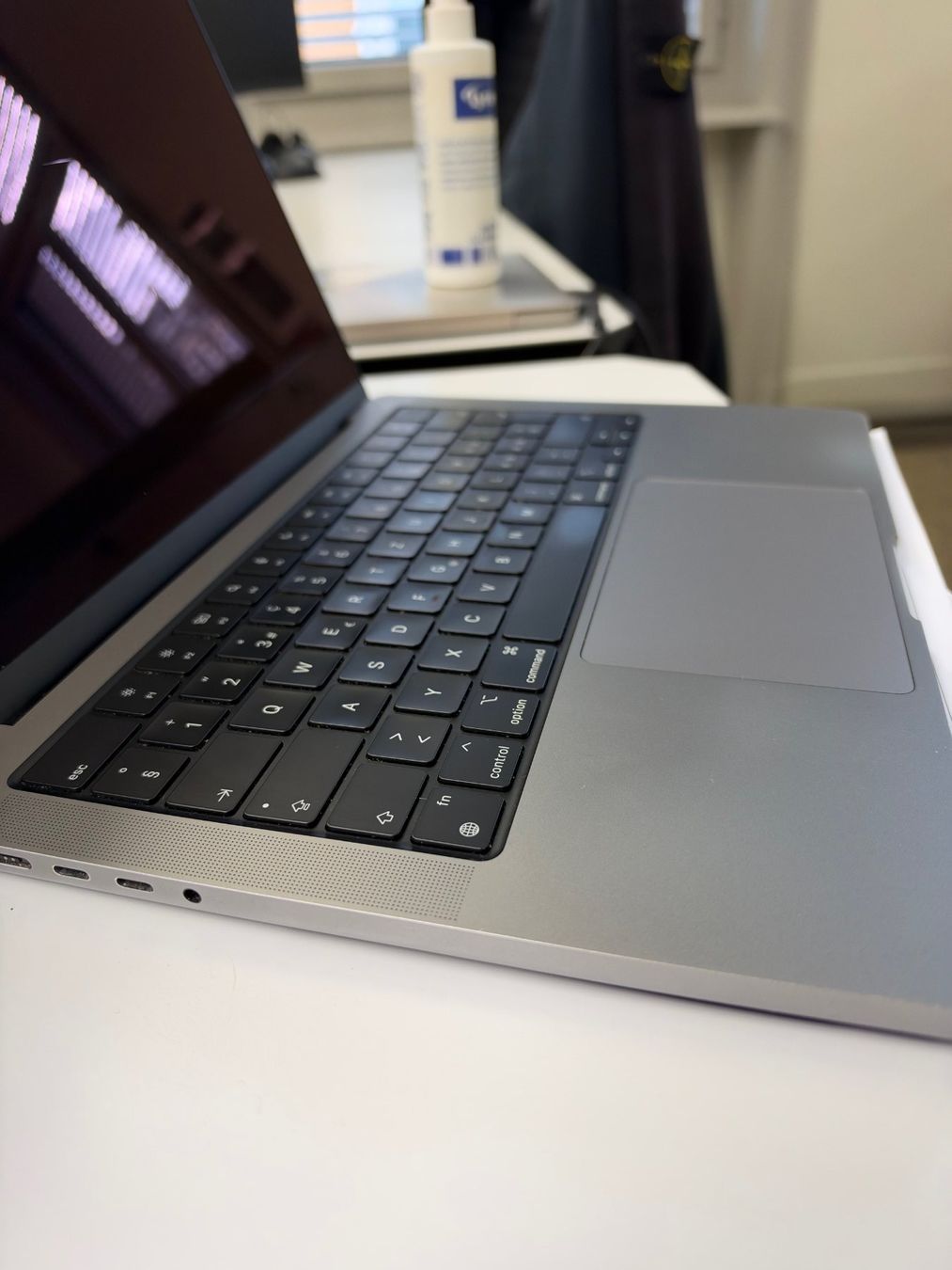 Apple Notebook: Macbook Pro 14" M2 Max , 32GB , 1TB SSD – Usato da Wallisellen venduto da Wembley25052013 1