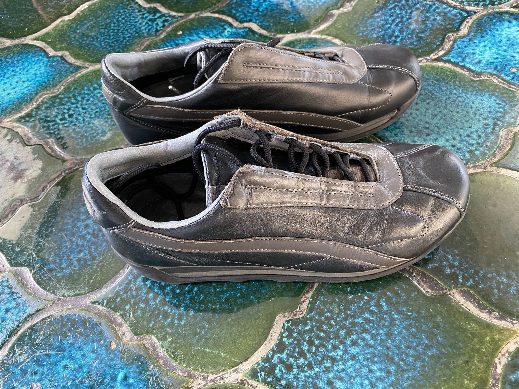 Herrenschuhe: Schuhe Bata Größe 42 – Gebraucht aus Emmen von Carbru
