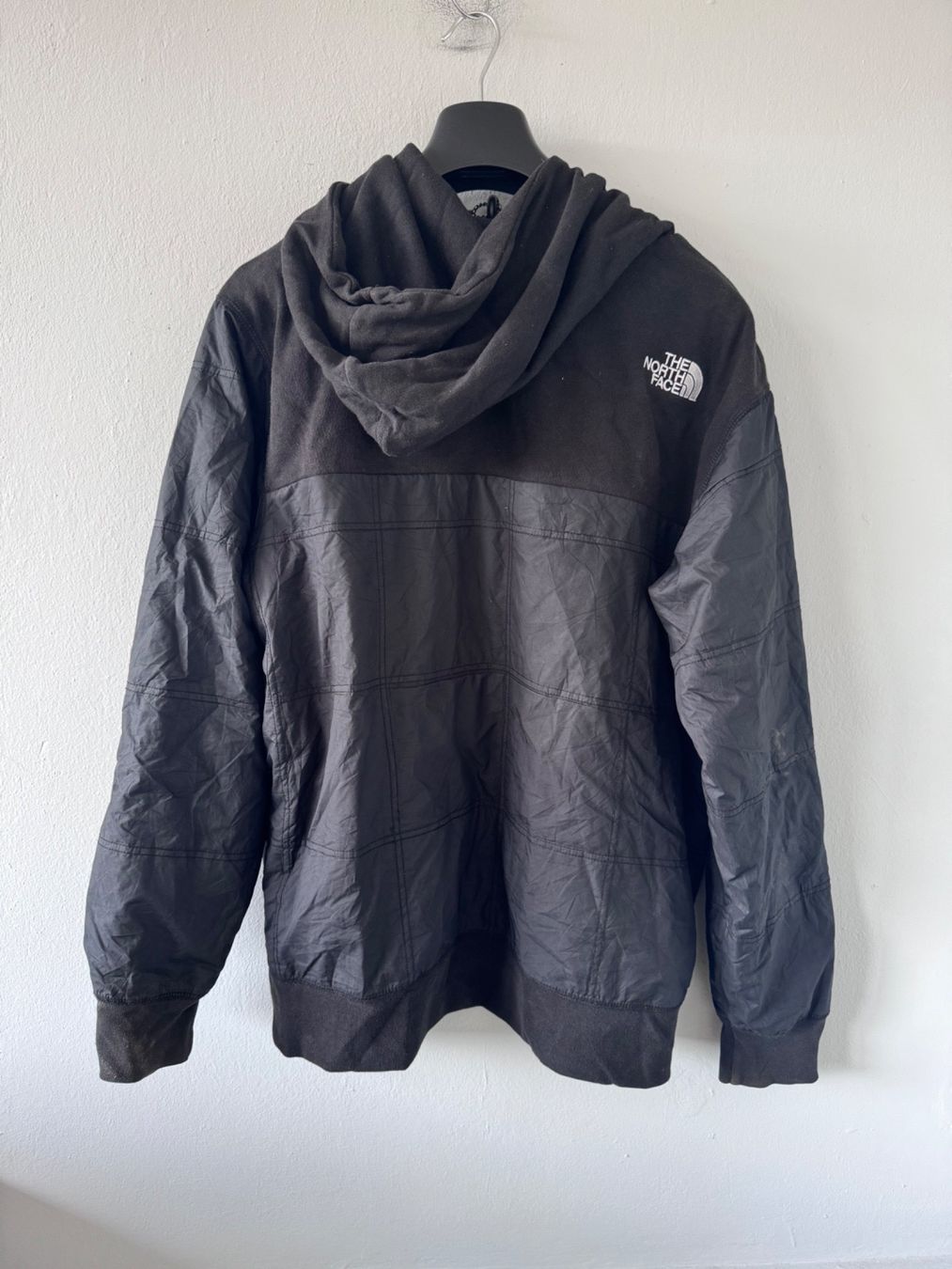 North Face Giacche: The North Face Men’s Reversible Full Zip  Jacket Size L – Usato da Neuchâtel venduto da _Easy_to_Find_ 4