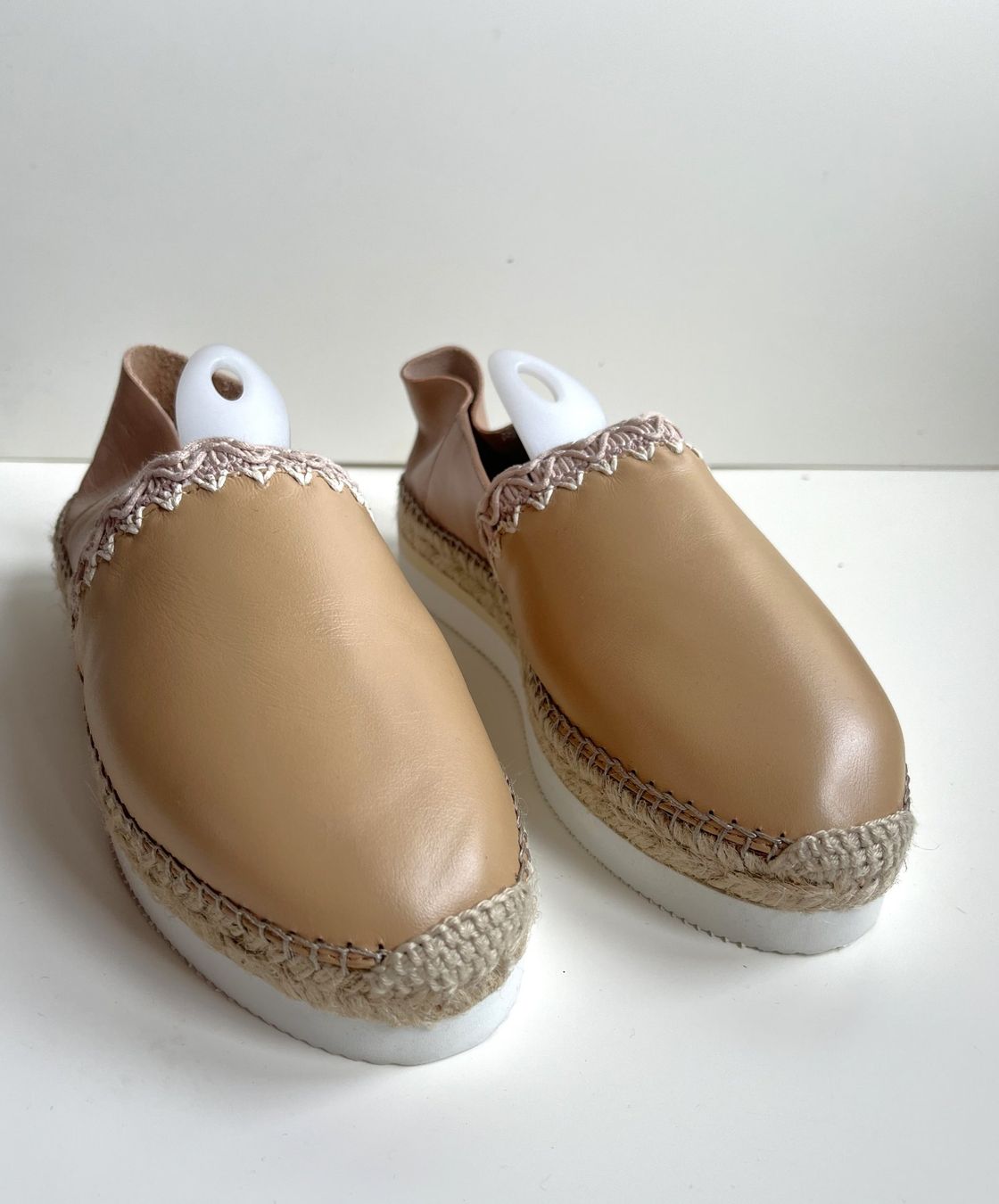Chloé Scarpe da donna: Espadrilles en cuir avec broderies See by Chloé – Nuovo e nell'imballaggio originale da St. Ursen venduto da kat_g8z5 1