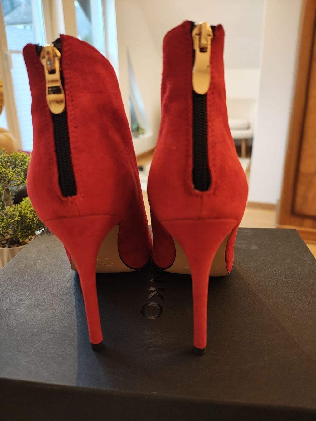 Scarpe da donna: Neue Wildleder-Stiefeletten – Nuovo (secondo la descrizione) da Teufenthal AG venduto da yul_x526 2