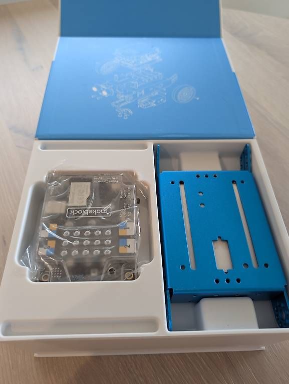 Kit di costruzioni: Makeblock mBot 1 Roboter-Kit  Neuwertig – Usato da St. Gallen venduto da Ataraxis 2