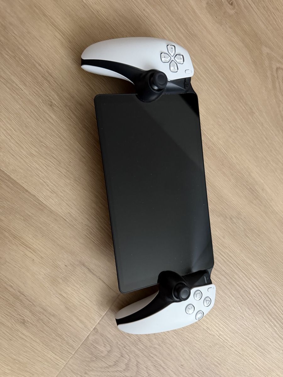 Sony Konsolen: Sony PlayStation Portal Remote-Player – Neu (gemäss Beschreibung) aus Wynau von dom_y5nc 1