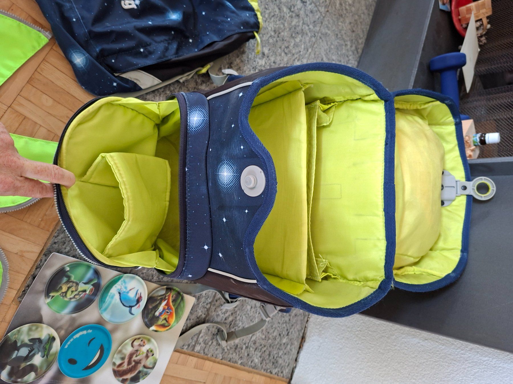 Ergobag Borse & Zaini: Ergobag Schulrucksack Weltall – Usato da Neftenbach venduto da mab_yjb2 2