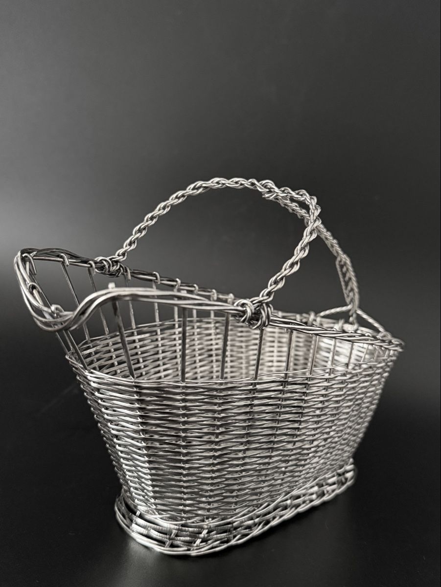 Altro per la casa: Versilberter Weinflaschenhalter im Korbgeflecht-Design – Usato da Luzern venduto da downtonabbey 3