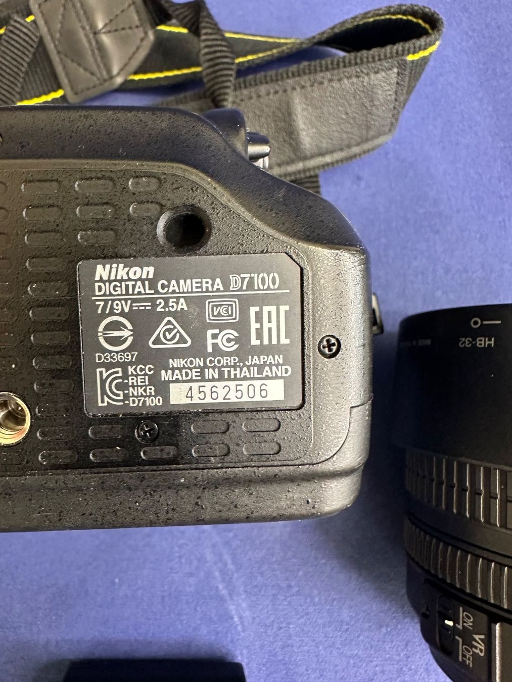 Nikon Fotocamera: Nikon D7100 Spiegelreflexkamera mit Objektiv – Usato da Liestal venduto da FuV01 8
