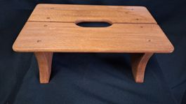 hübscher Holzschemel mit Eingriff, Vintage