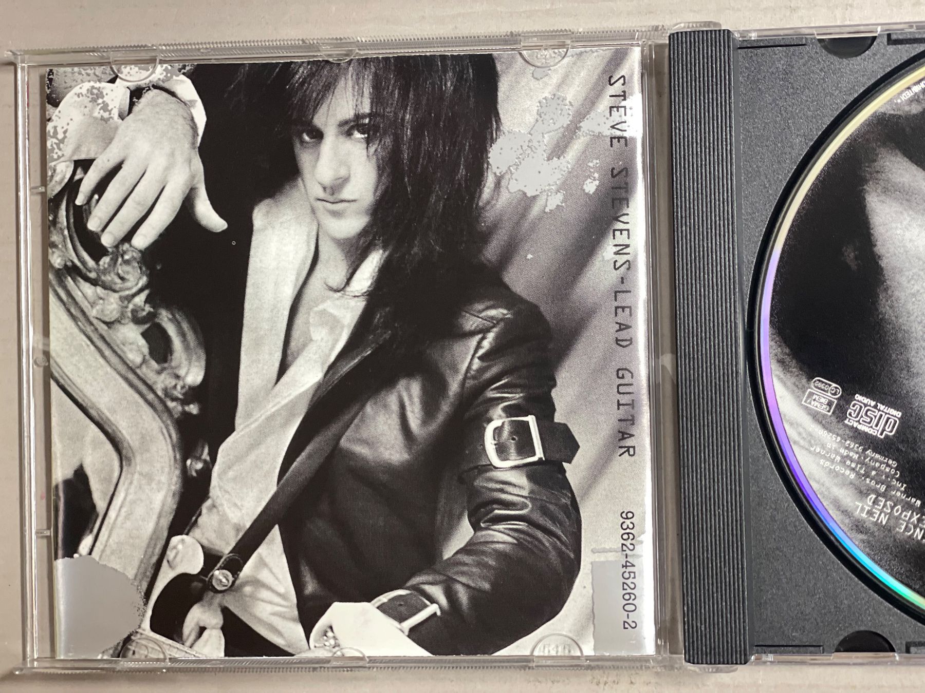 CDs: Vince Neil- Exposed – Gebraucht aus Muri b. Bern von AdidasCollector 2