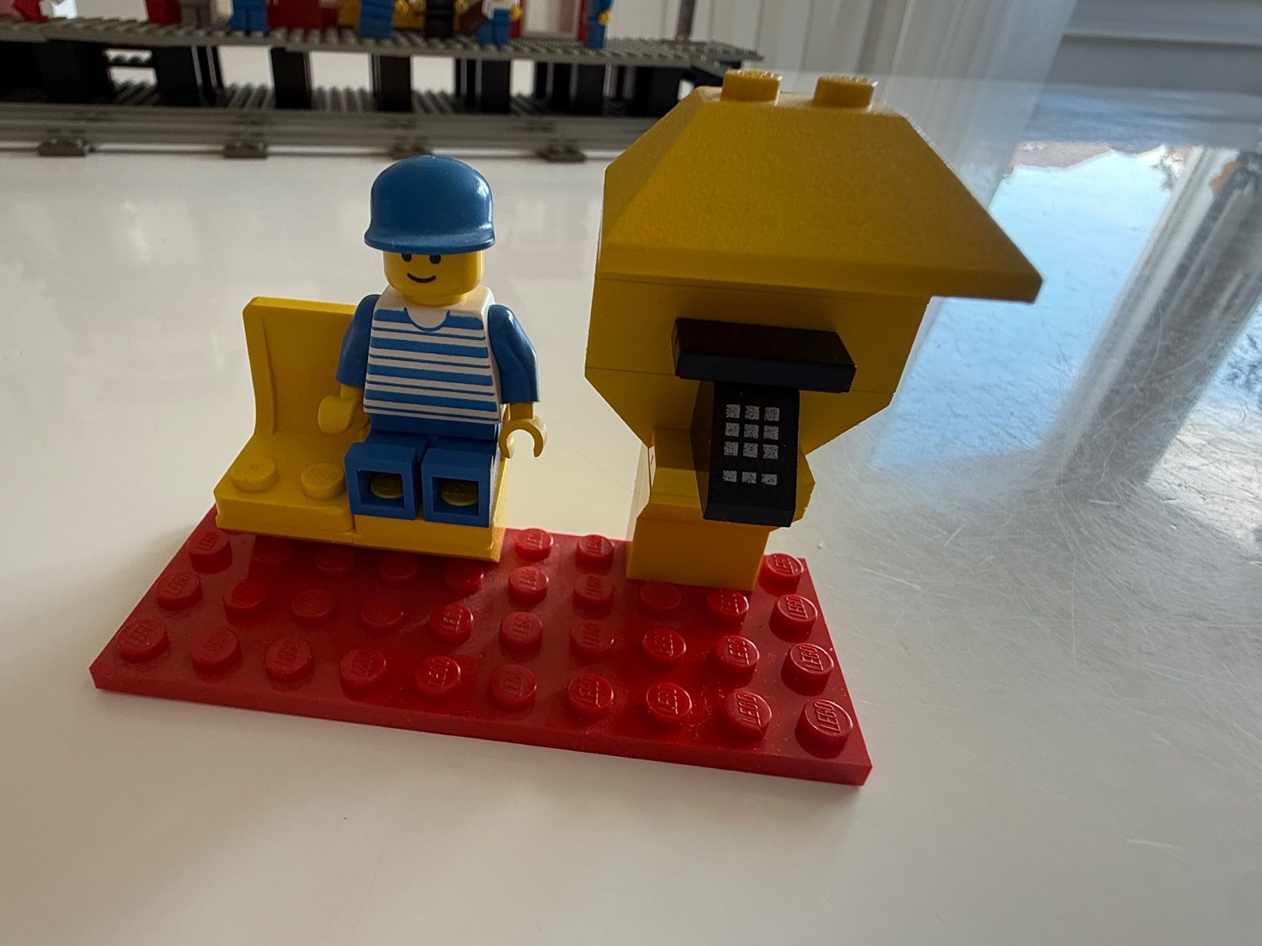 Lego Baukästen: LEGO Train 7824 Train Station / Bahnhof - MIT BONUS-Sets – Gebraucht aus Burgdorf von Pistar 8