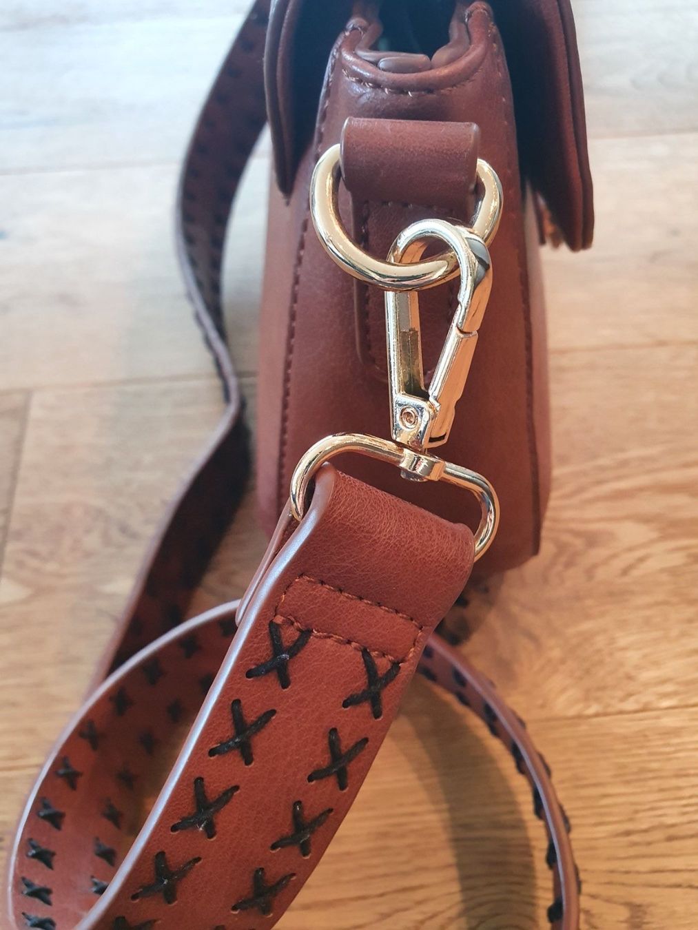 Borse da donna: Tasche – Usato da Römerswil LU venduto da cfm_j789 1