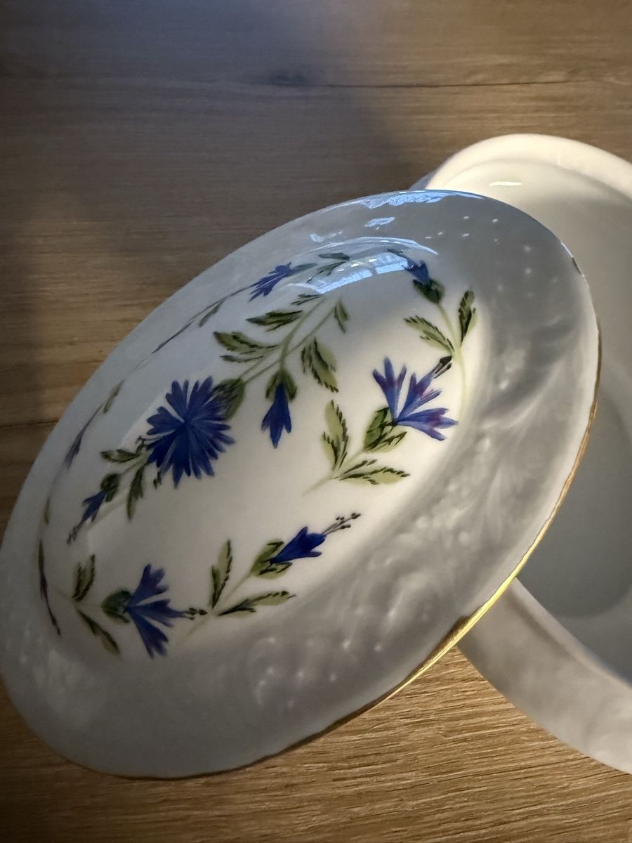 Zuccheriere: Wunderschöne Porzellan Deckeldose / Bonbonniere – Usato da Olten venduto da ale_nb2x 2