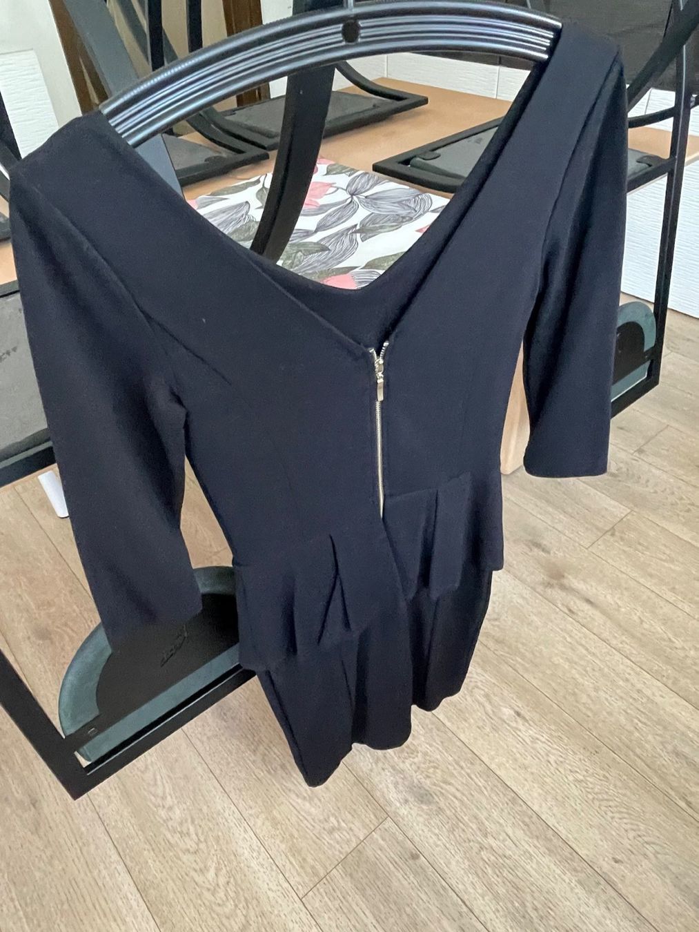 Mint & Berry Vestiti: Kleid mint & berry schwarz Grösse S – Usato da Mägenwil venduto da Zidane1 1