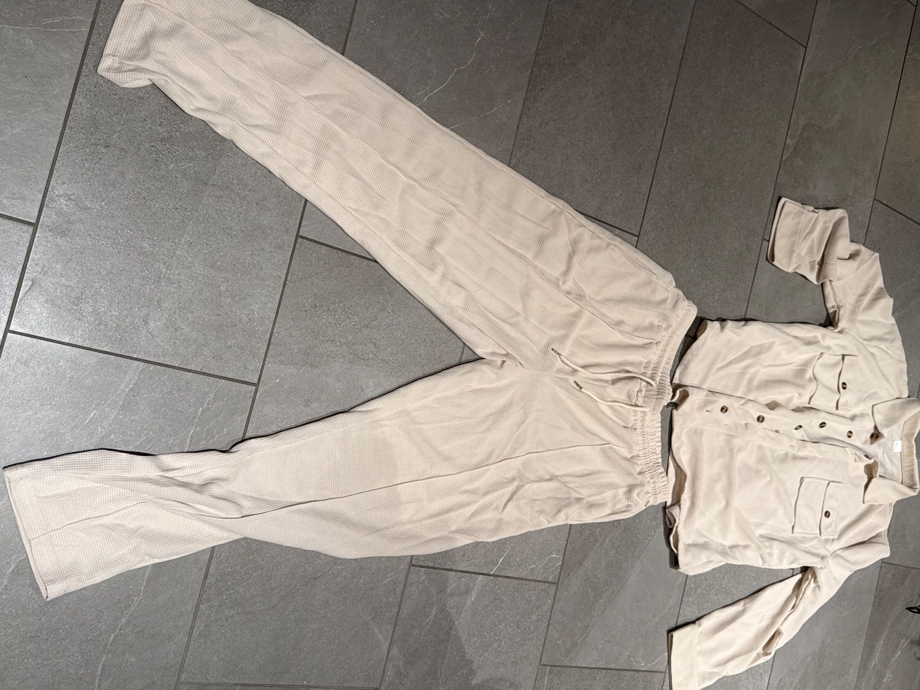 Costumi: Herren 2- Teiler, NEU , L – Nuovo e nell'imballaggio originale da Amriswil venduto da used2use 4