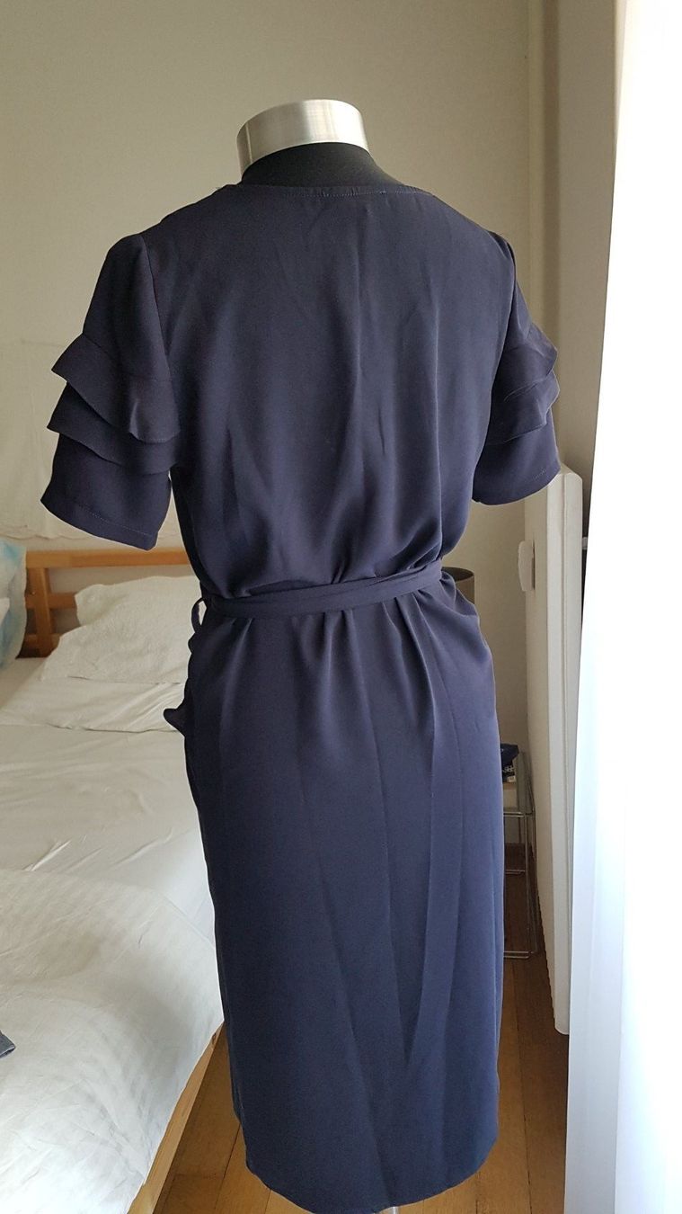 Vestiti: Kleid von Purple's Paris, Gr. S – Usato da Basel venduto da Luzora 1