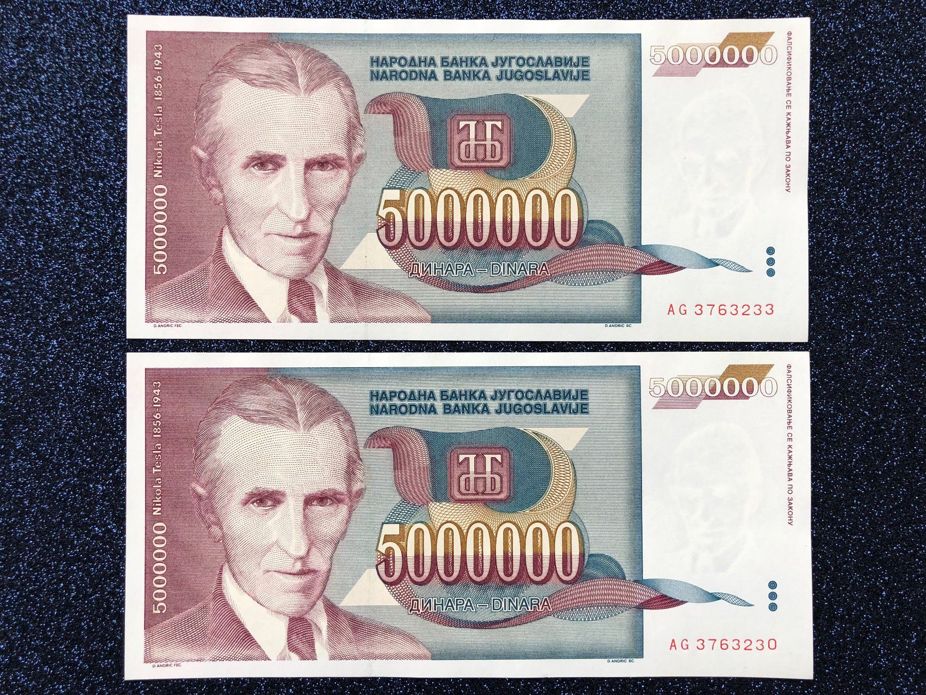 Banconote: ***UNC 2 x 5000000 Dinara - Belgrad 1993 - Tesla – Nuovo e nell'imballaggio originale da Pfäffikon SZ venduto da Sieben77 1