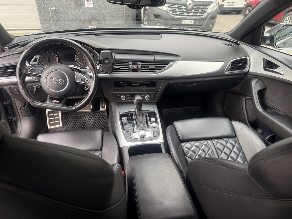 Audi A6 S-line 2.0 4