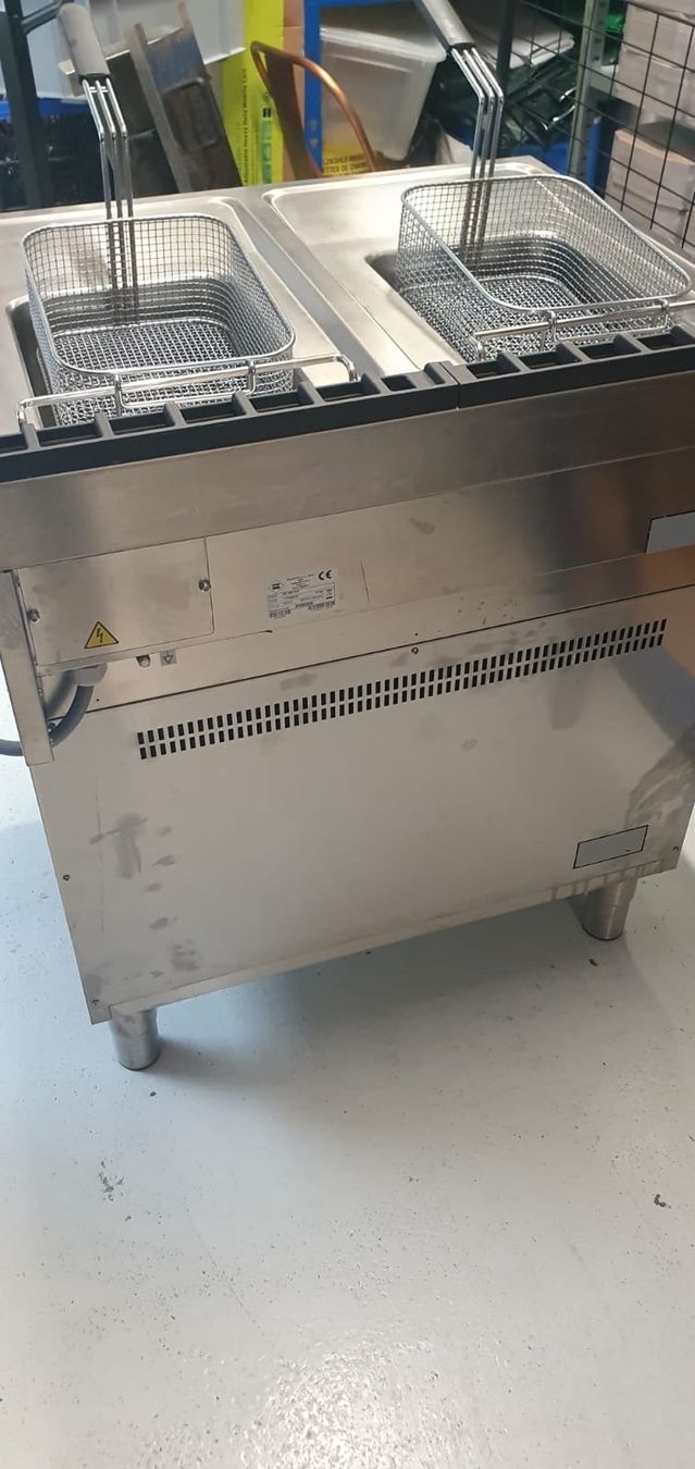 Elettrodomestici da cucina: Fritteuse RM Gastro FE 780/13 E – Usato da Zürich venduto da ioannis.dingas 2