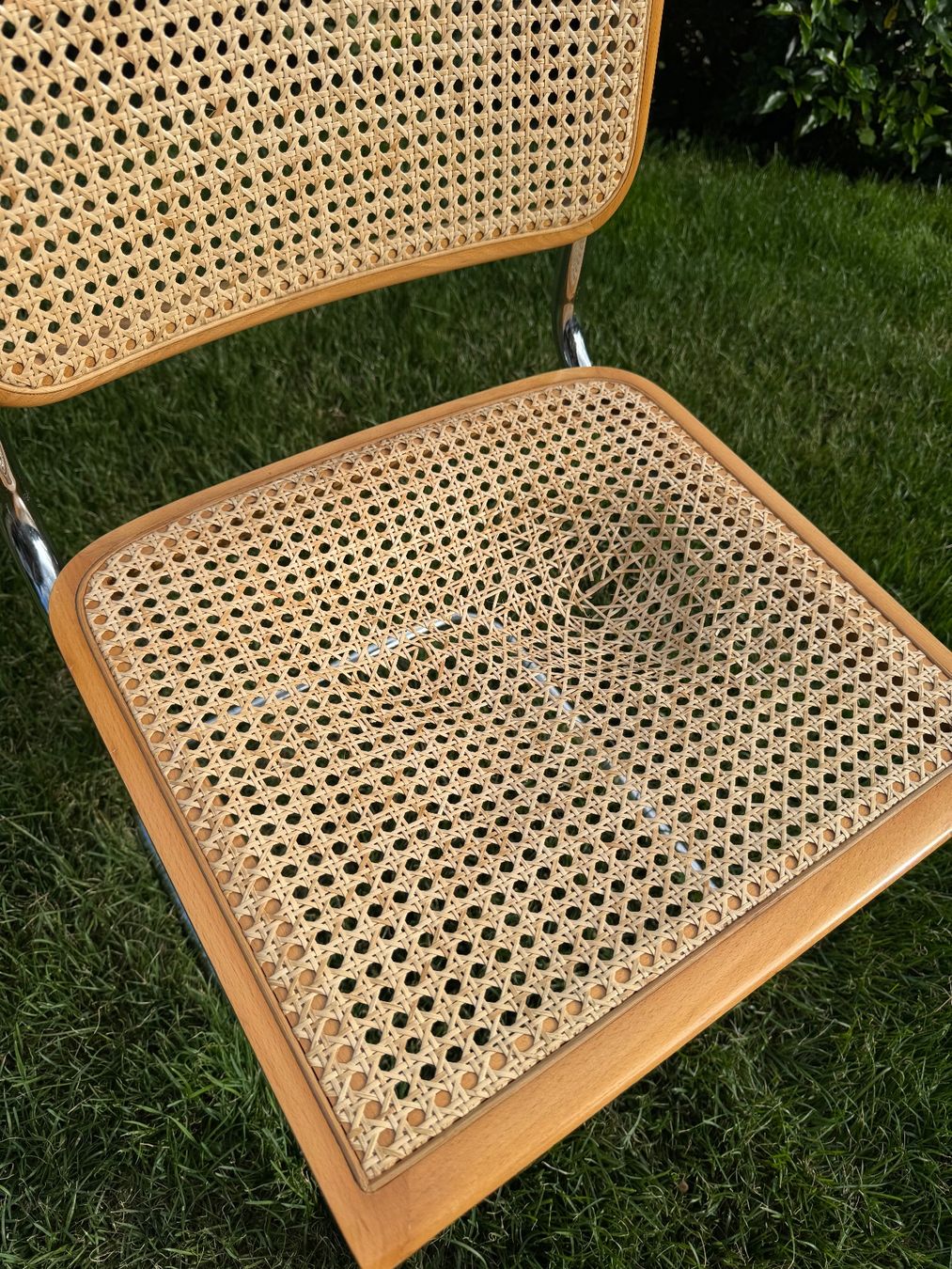 Sedie: Freischwinger Wiener Geflecht Stuhl Thonet – Difettoso da Steffisburg venduto da smocky17 6