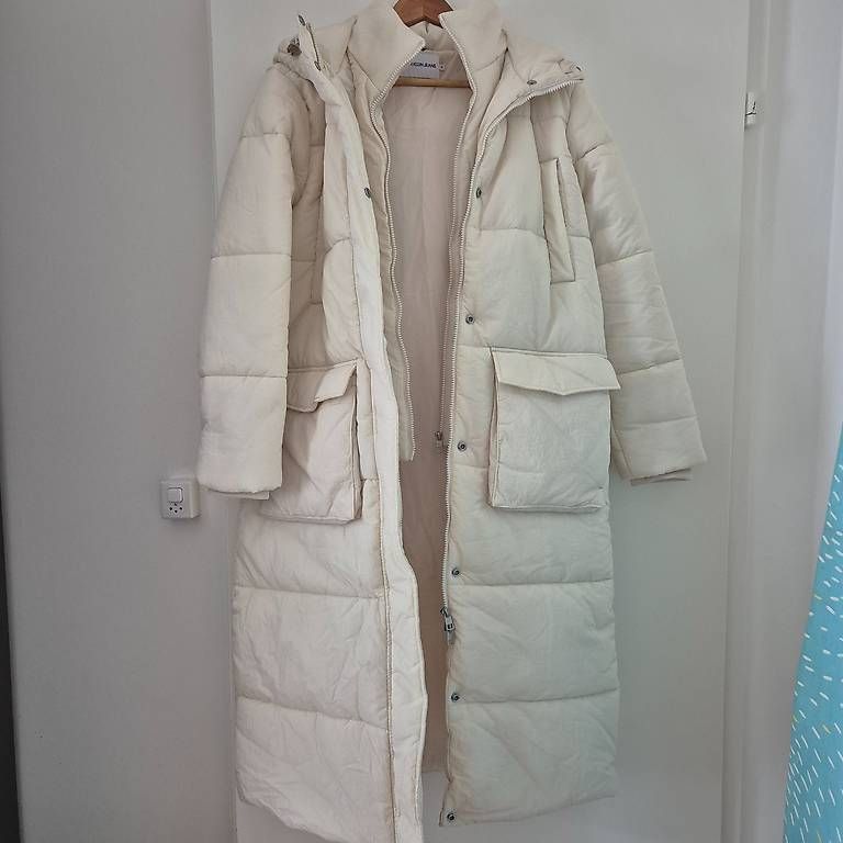 Calvin Klein Manteaux: Calvin Klein winter mantel – D'occasion à Luzern par eve_797j
