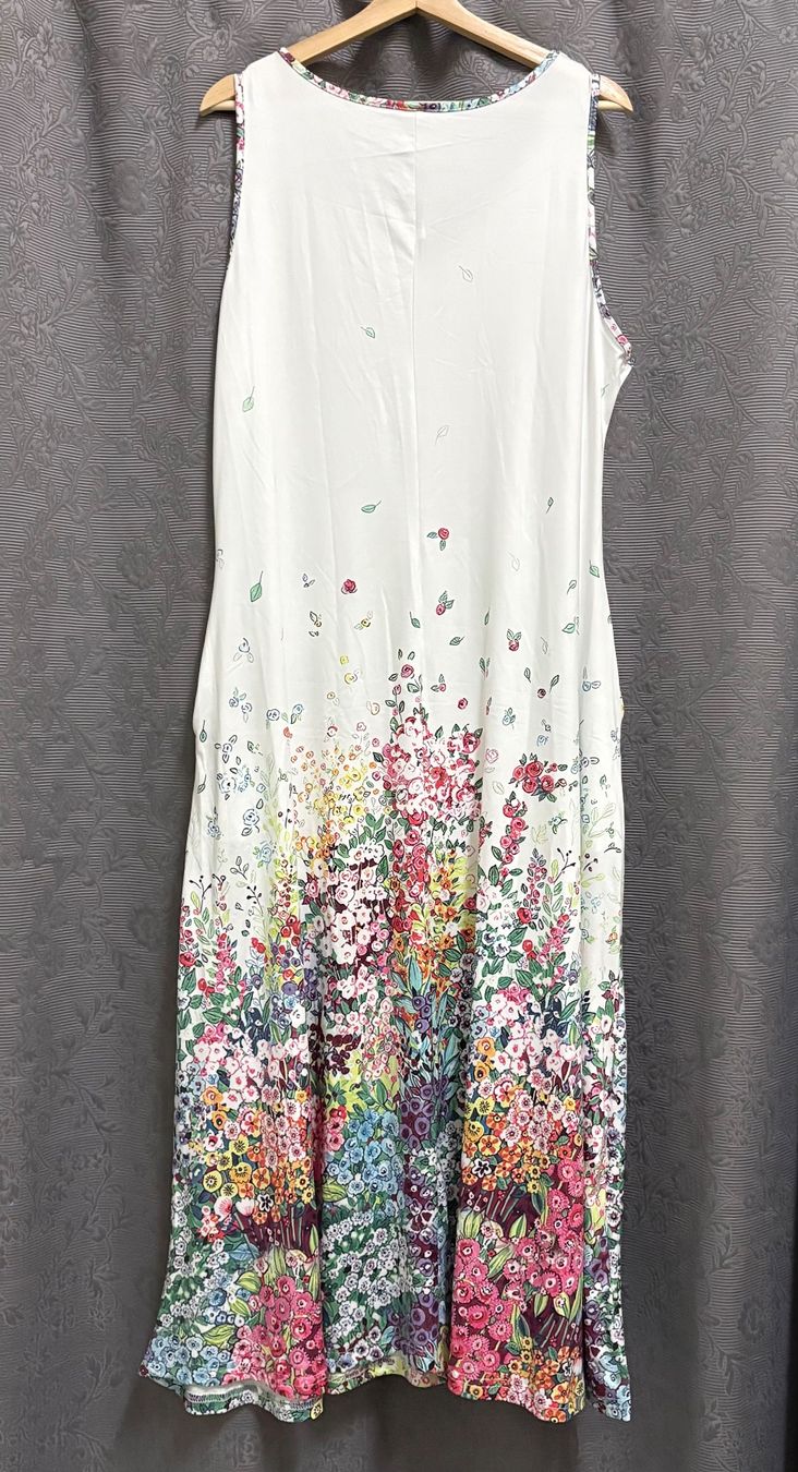 Robes: Sommerkleid / Midi – Neuf (Voir description) à Basel par tif_m2h6 1