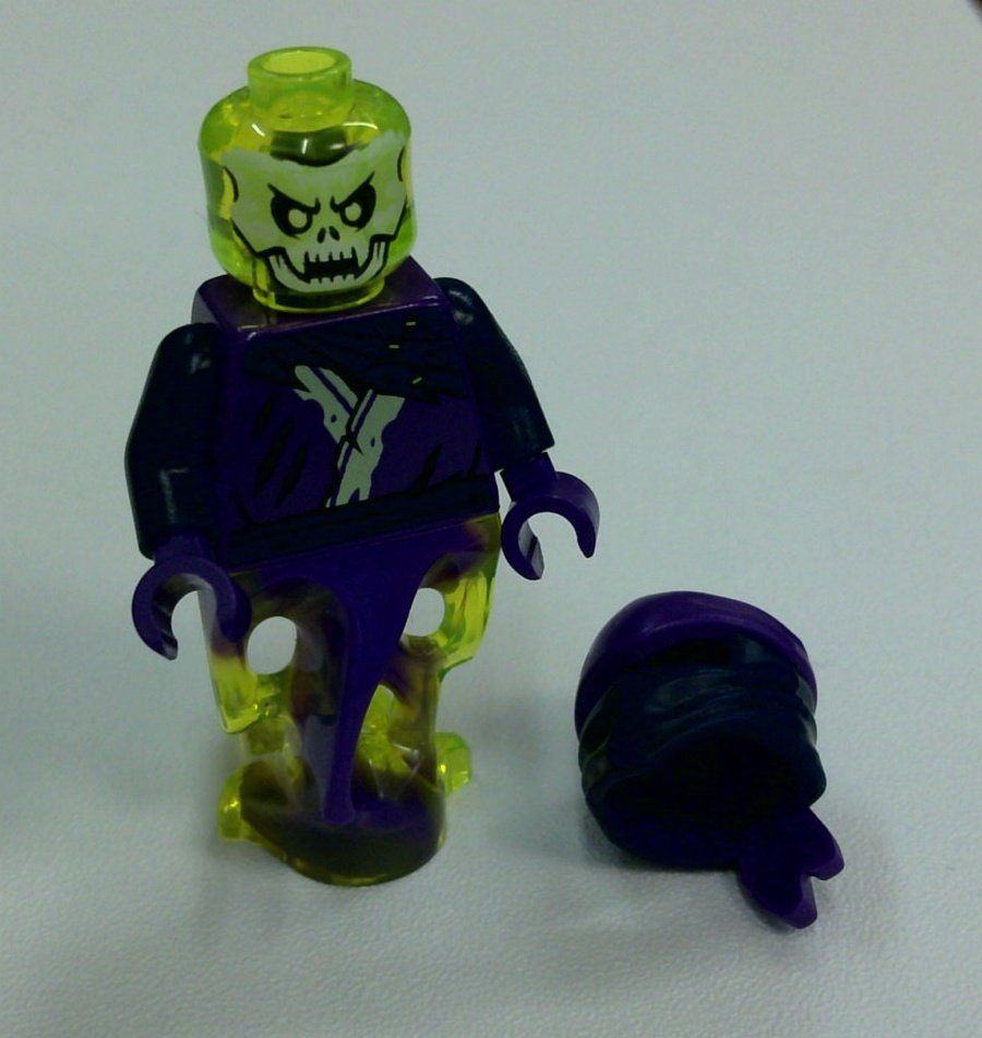 Lego Statuette: Lego Ninjago Figur njo0644 Ghost Ninja – Usato da Sirnach venduto da sagrotin