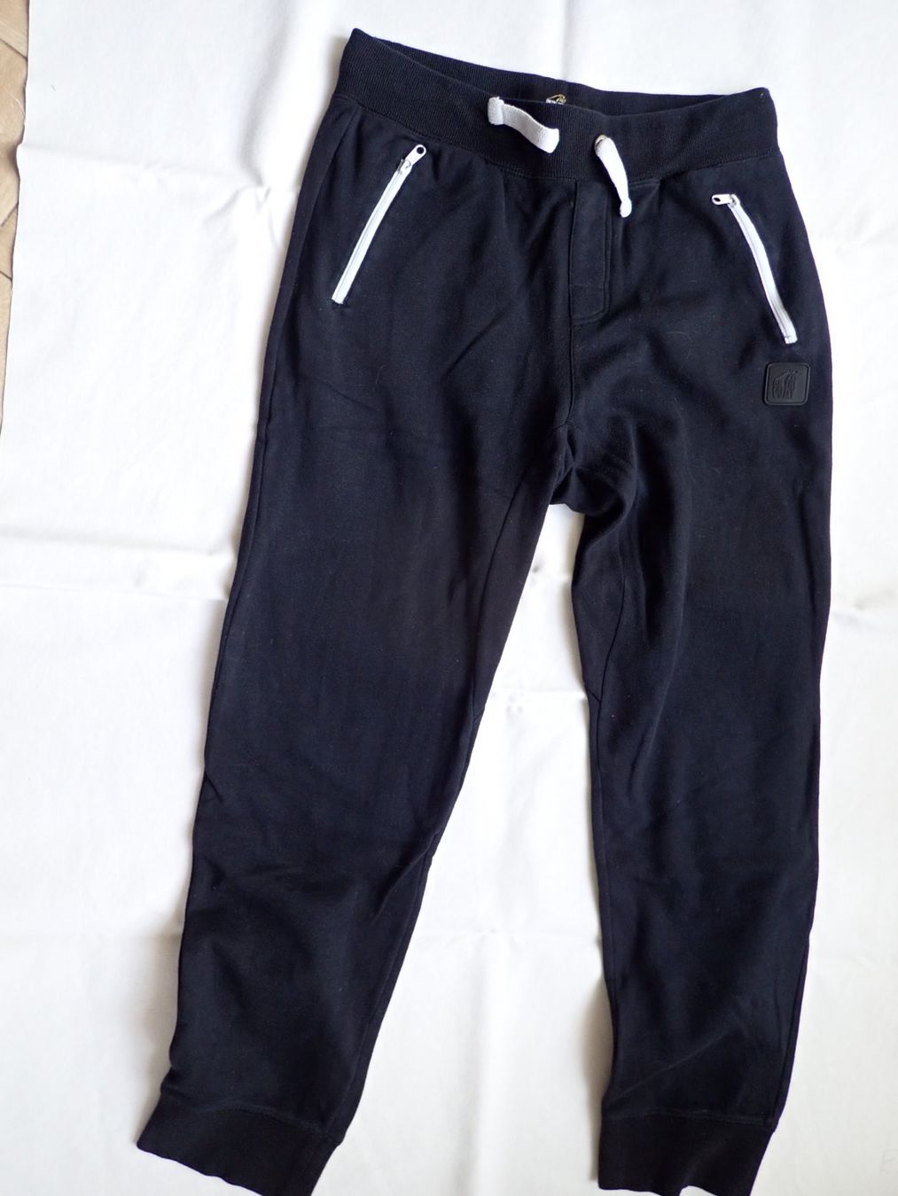 Hosen: Pantalon style training 14 ans – Neu (gemäss Beschreibung) aus Petit-Lancy von camping_car