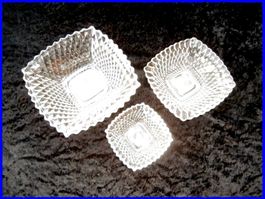 3 alte GLASSCHALEN - Grössen 21, 16 und 12 cm