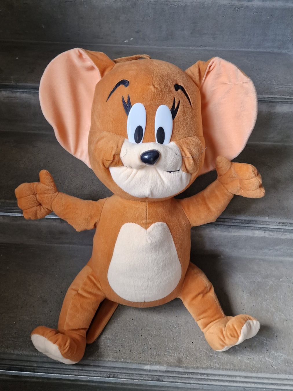 Giocattoli: Jerry XXL Plüschtier von Tom & Jerry – Usato da Neuhausen am Rheinfall venduto da geekgadget