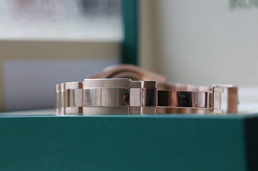 Rolex Montres: Rolex GMT Master 126715CHNR – D'occasion à Wollerau par RekociTimepieceGmbH 3