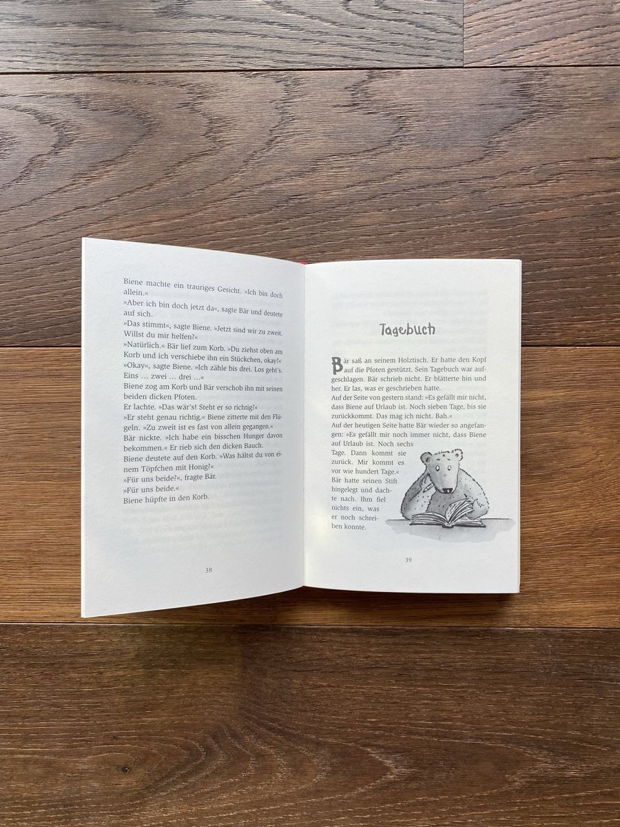 Livres: Geschichten-Buch – D'occasion à Pfäffikon ZH par aveo14 2