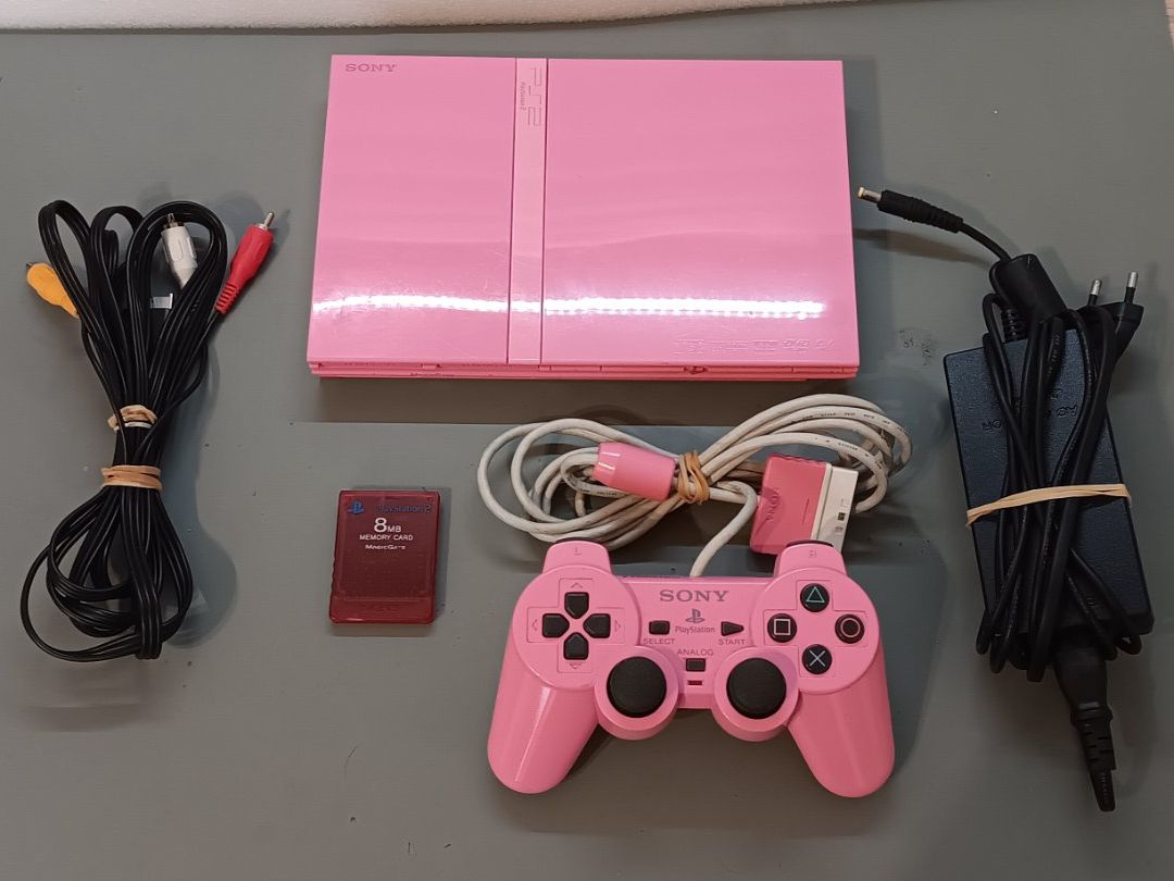 Sony Console: Sony PlayStation 2 PS2 SLIM Rosa – Usato da Steinhausen venduto da Gepard99